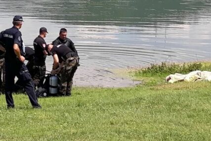 Sa suprugom upala u rijeku: Ronilačka jedinica izvukla tijelo žene iz Morave