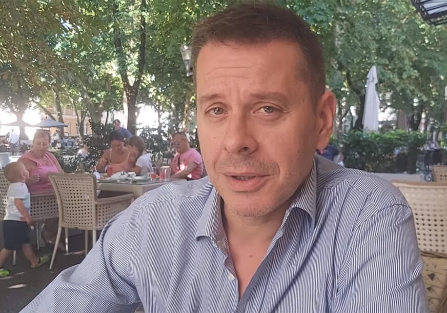 (VIDEO) Pjevač iznenadio GOSTE U RESTORANU: Georgiev došao na RUČAK, pa ZAPJEVAO