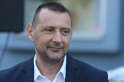 Ponovo će se odlučivati može li Popović biti odbornik i direktor Vodovoda: Komisija za žalbe Srpske poništila zaključak Komisije za sukob interesa