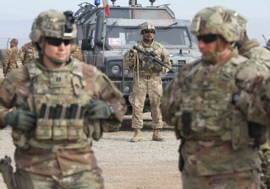 BORILI SE PROTIV ISLAMSKE DRŽAVE Amerika povlači trećinu vojnika iz Iraka