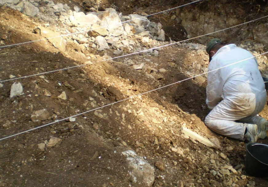 Zakazana identifikacija: U okolini Livna izvršena ekshumacija nestale osobe sa područja Banjaluke