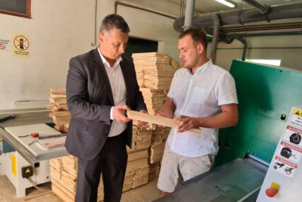 NEŠIĆ U NOVOM GRADU “Drvna industrija i poljoprivreda ogroman potencijal Srpske”