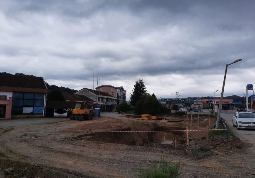 FOTO: USTUPLJENA FOTOGRAFIJA