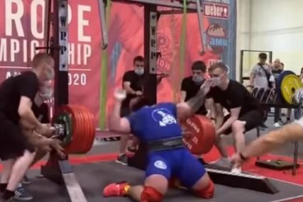 DIZAČU TEGOVA PUKLA OBA KOLJENA Rus pokušao da podigne 400 kilograma, a onda se čulo strahovito KIDANJE (VIDEO)