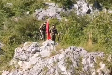 PROVOKACIJA KOD GAZIVODA Albanska zastava na izletištu, uklonila je vojska (VIDEO)