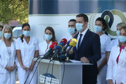 PREMINULA TRI MUŠKARCA Virus korona potvrđen kod još 95 osoba u Srpskoj