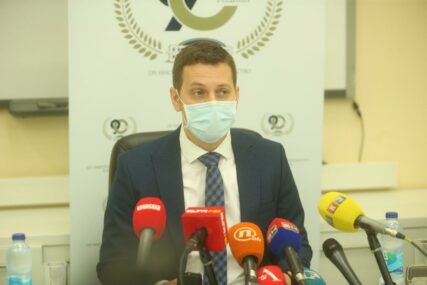 PREMINULA DVA PACIJENTA U Srpskoj na korona virus POZITIVNE još 72 osobe