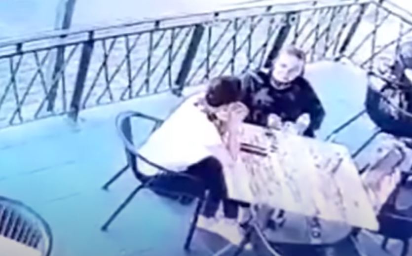 DRAMA USRED BIJELA DANA Muškarac pokušao da otme dijete iz restorana (VIDEO)