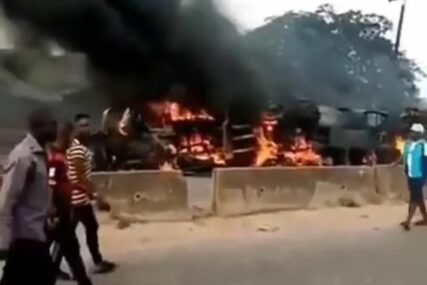 STRAVA U NIGERIJI Najmanje 37 osoba poginulo u sudaru do kojeg je došlo zbog pucanja gume