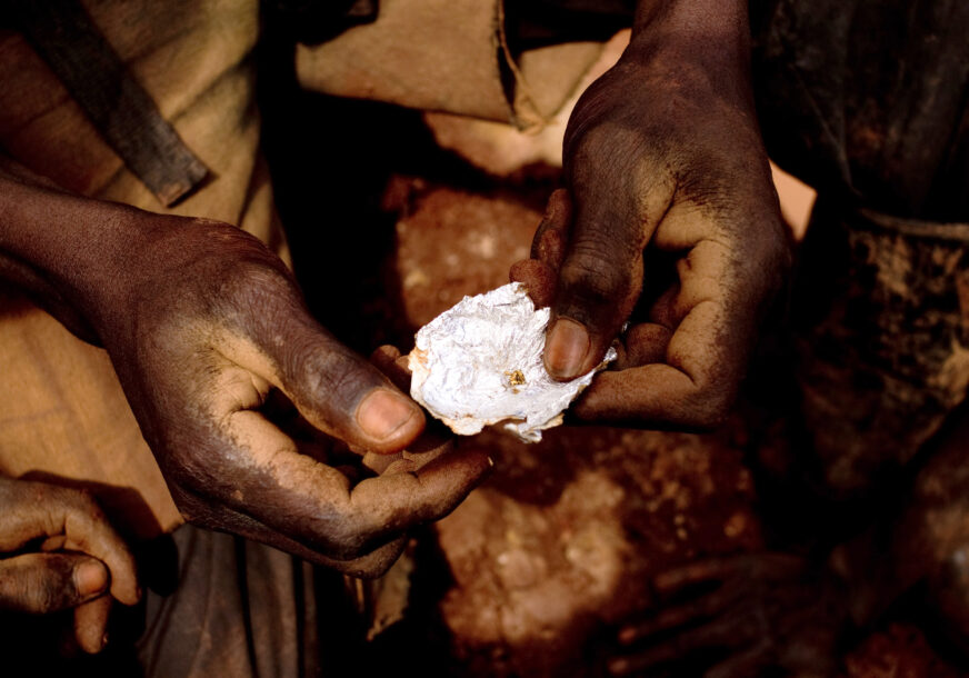 TRAGEDIJA U KONGU Urušio se rudnik zlata, najmanje 50 mrtvih (FOTO)