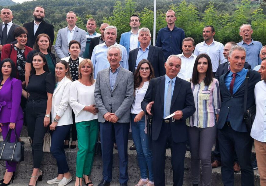 "FOČA ĆE UVIJEK BITI OTVOREN GRAD" Vukan Stanković kandidat SDS za načelnika ove opštine