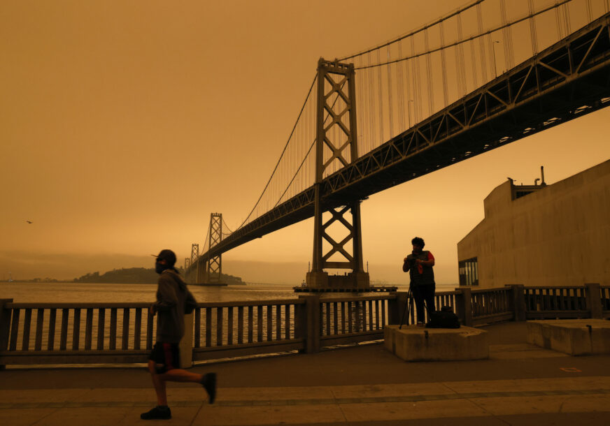 SAN FRANCISKO KAO MARS Apokaliptični prizori požara u Kaliforniji (VIDEO)