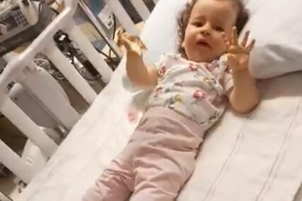 Najljepše vijesti stižu od male Sofije: Djevojčica koja je ujedinila sve, konačno može da stoji (VIDEO)