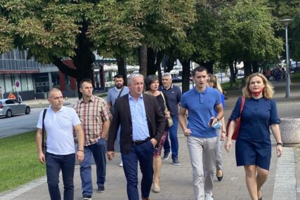 NAPAD NA PREDSJEDNIKA MLADIH PDP Gavrić: Biću još odlučniji u borbi za prava svih u Doboju