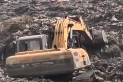 SVE MANJE NADE ZA SPAS DJEVOJČICE Ostala zatrpana ispod smeća na deponiji, gdje je radila (VIDEO)