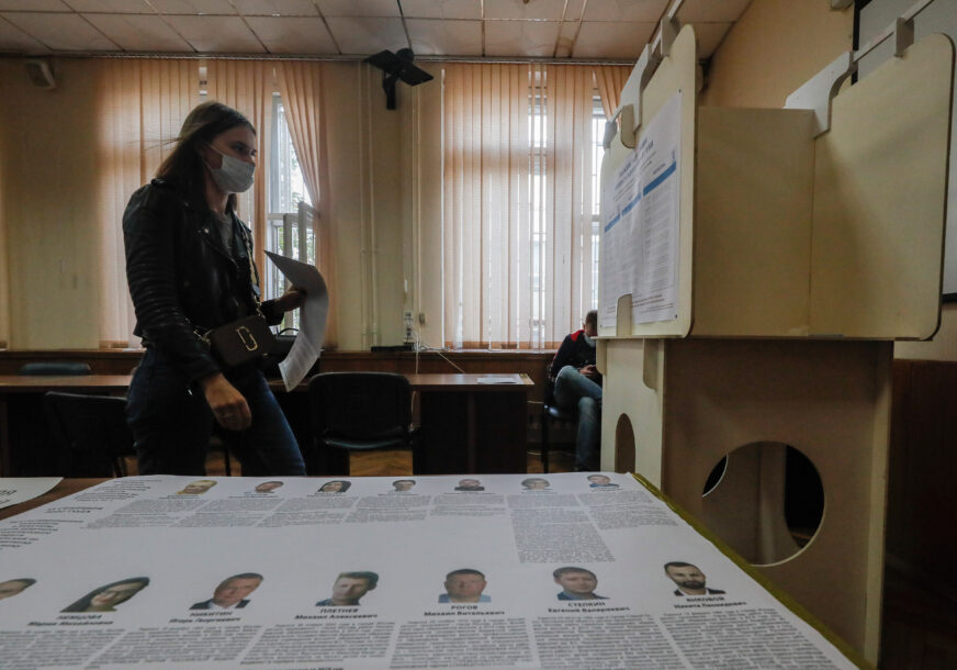 LOKALNI IZBORI U RUSIJI Otvoreno 56.000 biračkih mjesta