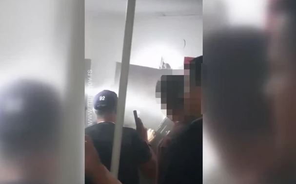 RAZVALJUJU VRATA I UPADAJU U STAN Policija pretresla stan osumnjičenog za UBISTVO STOJANOVIĆA (VIDEO)