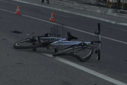 Prevezen u UKC RS: U saobraćajnoj nesreći kod Laktaša teško povrijeđen biciklista