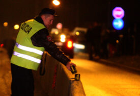 POGINULA JEDNA OSOBA U stravičnoj nesreći kod Ustiprače smrtno stradao vozač „golfa“
