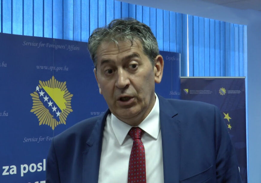 Ujić upozorava "Balkanska ruta ponovo bilježi povećanje broja migranata"