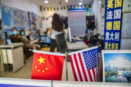 "AMERIKA OTIŠLA PREDALEKO" Kina traži od SAD da se ne miješa u unutrašnja pitanja
