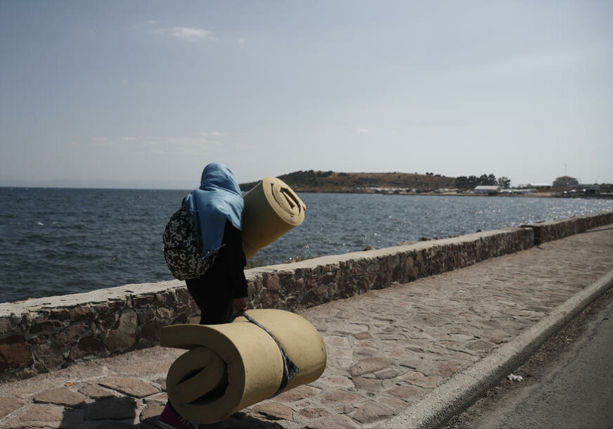POTONUO ČAMAC U Sredozemnom moru se utopili migranti