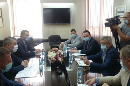 VELIKI IZAZOV Šeranić: Obezbijeđeni preduslovi da školska godina protekne u najboljem redu