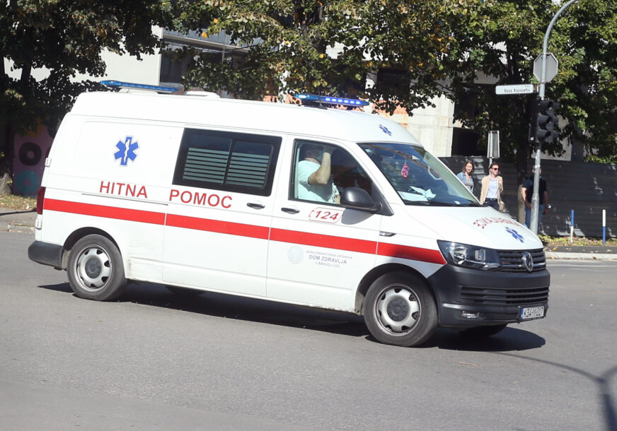Teška nesreća u Hrvatskoj: Povrijeđene četiri osobe koje su bile u kolima hitne pomoći