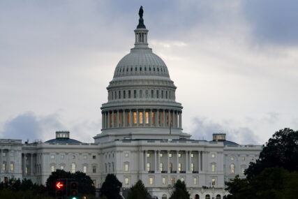 SRBI OPET LOŠI MOMCI Šta donosi rezolucija koju treba da usvoji Kongres SAD