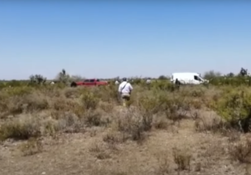 OSTAVLJENA PORUKA ZLOČINAČKE ORGANIZACIJE U Meksiku pronađeno 12 tijela u dva napuštena automobila (VIDEO)