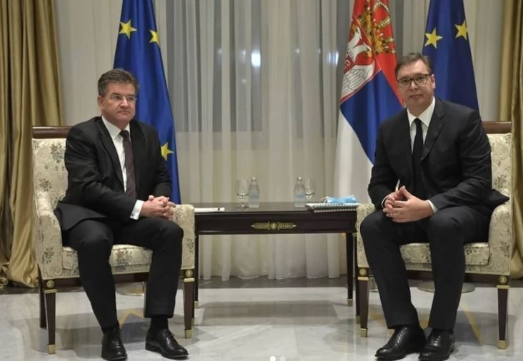 DOGOVOREN NASTAVAK DIJALOGA BEOGRADA I PRIŠTINE Završen sastanak Vučića i Lajčaka