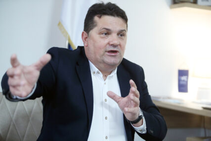 Stevandić poručuje: Parlament Srpske "oborio" Inckovu odluku jer je neustavna