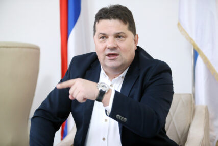 Stevandić poručio da dilema nema “Srpska je jedini način da Srbi žive u slobodi”