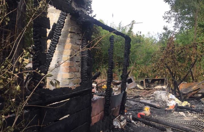POTRAGA ZA PIROMANOM Zapaljena kuća u Tesliću
