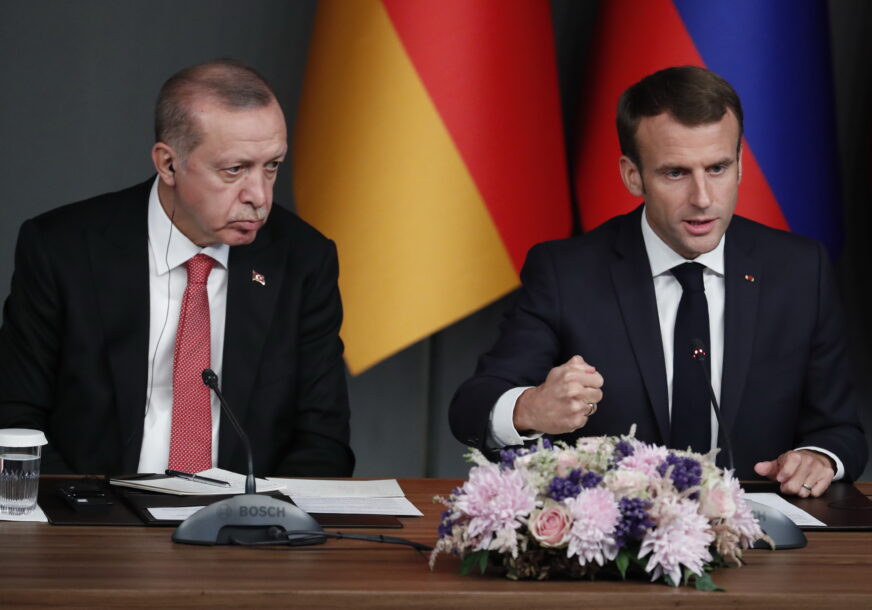POVUKLI AMBASADORA IZ TURSKE Francuska osudila Erdoganovu izjavu o Makronovom mentalnom zdravlju