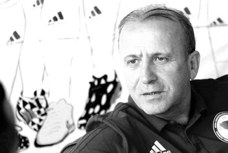 DIRLJIVE PORUKE Treneri i fudbaleri se opraštaju od Sakiba Malkočevića