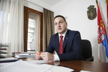Ministar potpisao rješenje o smjeni: Direktorica škole u kojoj je gostovao Kristijan Golubović neće ostati na toj poziciji