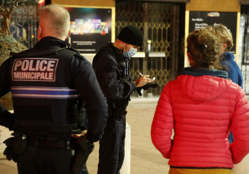 ZBOG TERORIZMA Francuska šalje dodatnu policiju na granice