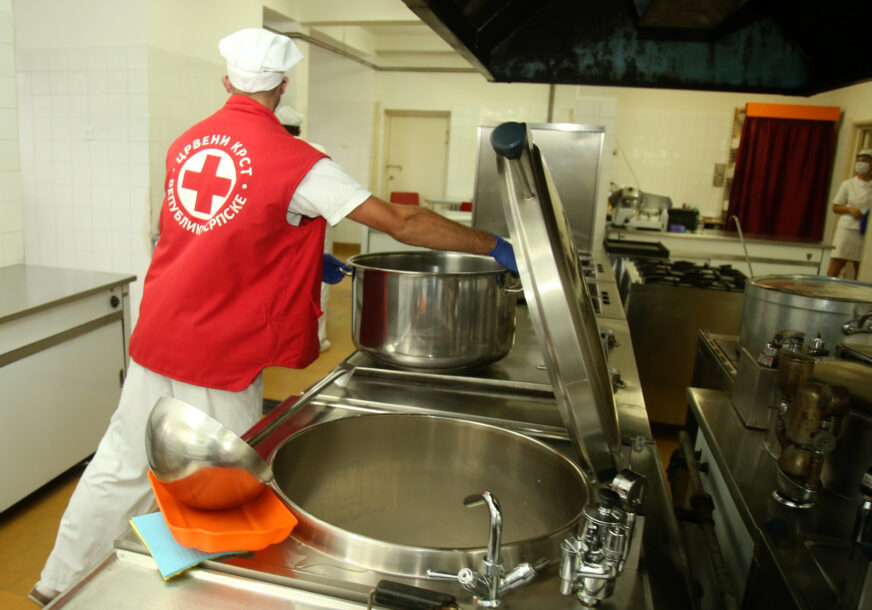 Kad Vlada pomaže: Počinje podjela 530 tona brašna javnim kuhinjama u Srpskoj