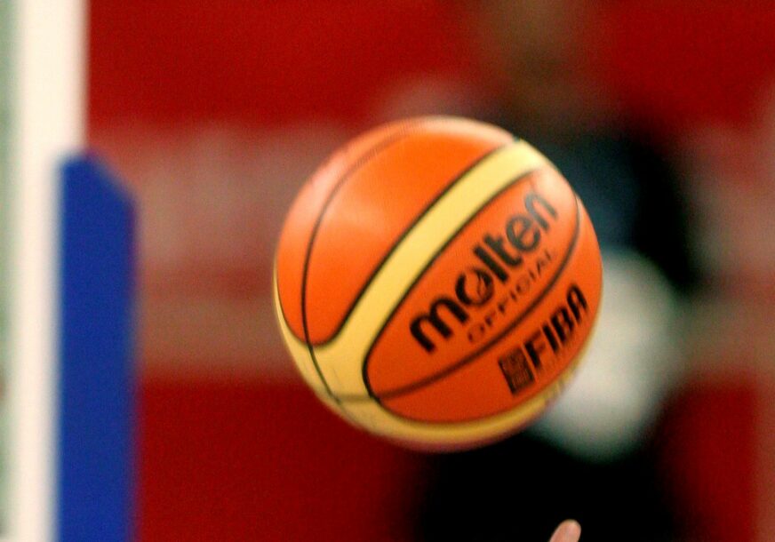 PROBLEMI ZBOG KORONE Makedonci odgodili start košarkaške lige, Španci ne žele publiku