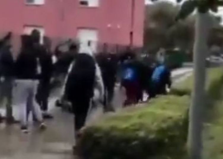 UZNEMIRUJUĆE Huligani napali srpsku djecu u Vukovaru (VIDEO)