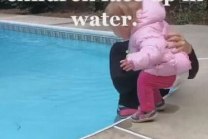 "TREBA UHAPSITI OVU ŽENU" Način na koji instruktorka uči dijete (1) da pliva mnoge je šokirao (VIDEO)
