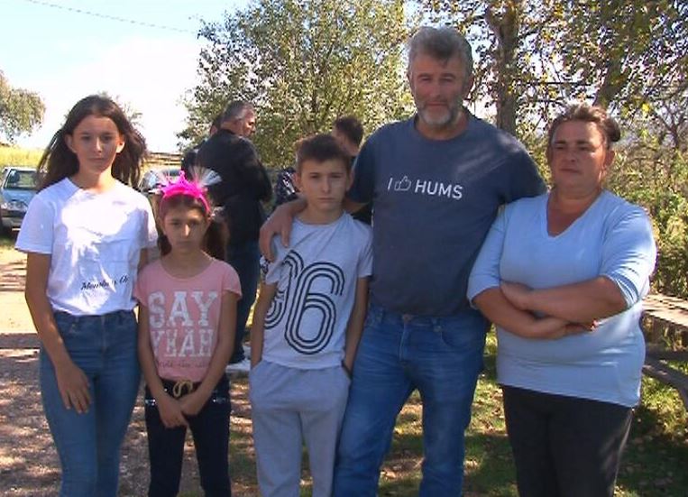 “ŽIVIMO U STRAHU” Porodici Gavrilović potrebna pomoć dobrih ljudi za izgradnju  njihove kuće