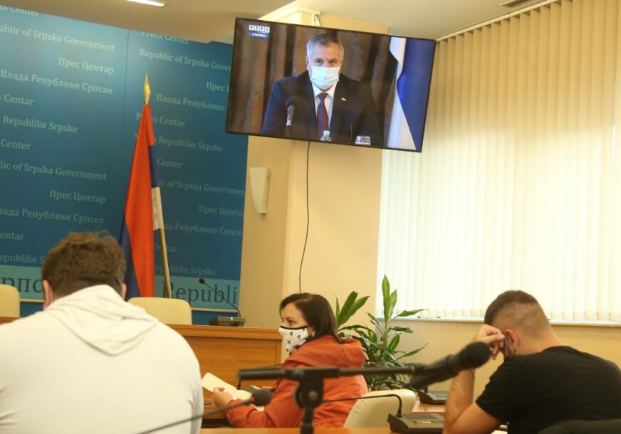“MJERE DONOŠENE NA VRIJEME” Višković apeluje da se građani pridržavaju preporuka protiv korone