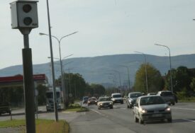 (FOTO) KOLIKO DALEKO RADAR "VIDI" Odgovor bi mogao iznenaditi mnoge vozače