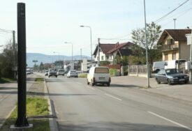 Vozači, čuvajte se: Pogledajte koliko KAMERA VREBA jeste li vezani i koristite li mobilni telefon tokom vožnje