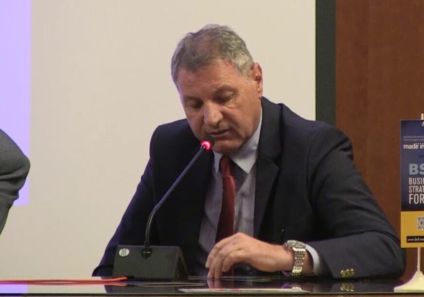 GUBITNIK DANA Rifet Karasalihović