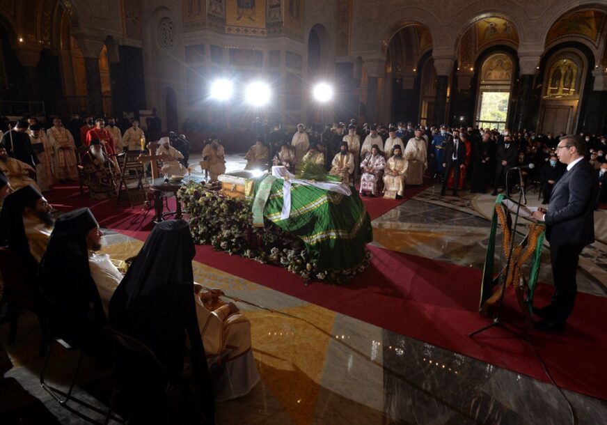 “LJUBAV JE BILA OSNOVA SVAKE NJEGOVE VJERE” Vučićev govor na sahrani patrijarha Irineja