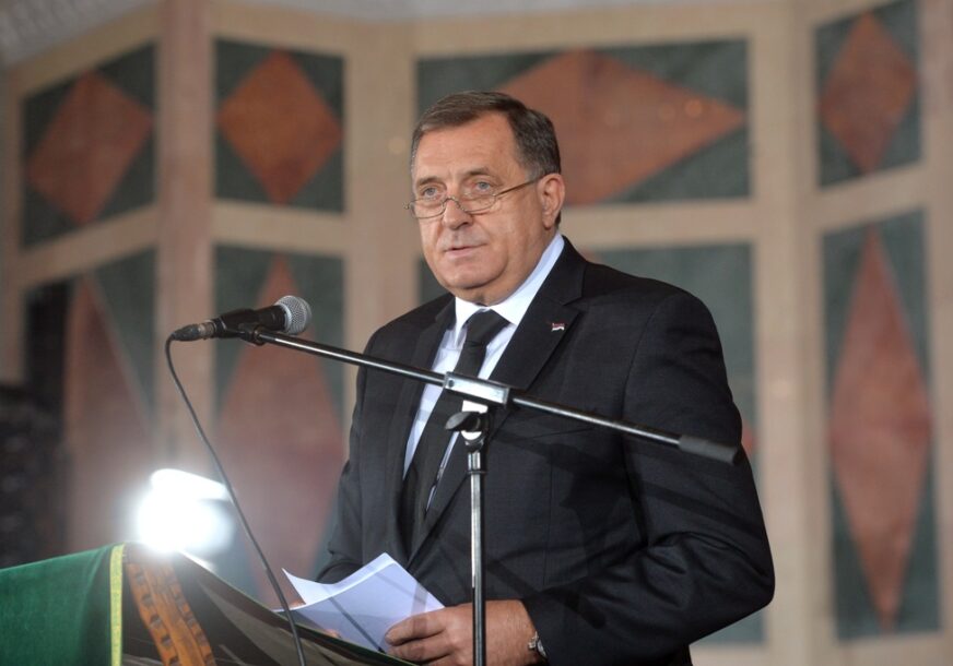 “IMAO LJUBAV ZA SVE NAS” Dodik u besjedi poručio da je Srpska bila dom patrijarha Irineja jednako kao Srbija