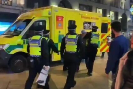 VELIKI BROJ POLICAJACA NA LICU MJESTA  Evakuisana stanica metroa, uhapšen muškarac (VIDEO)